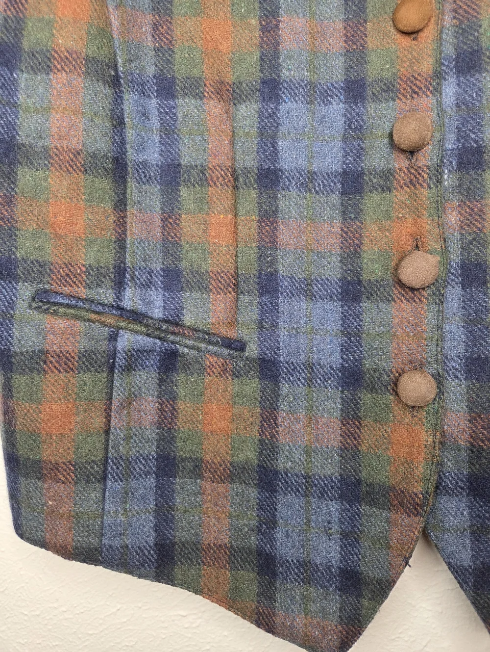Vintage 90s Plaid Wool Vest Leather Trim Button Front Size M Equestrian Academia - Picture 3 of 7